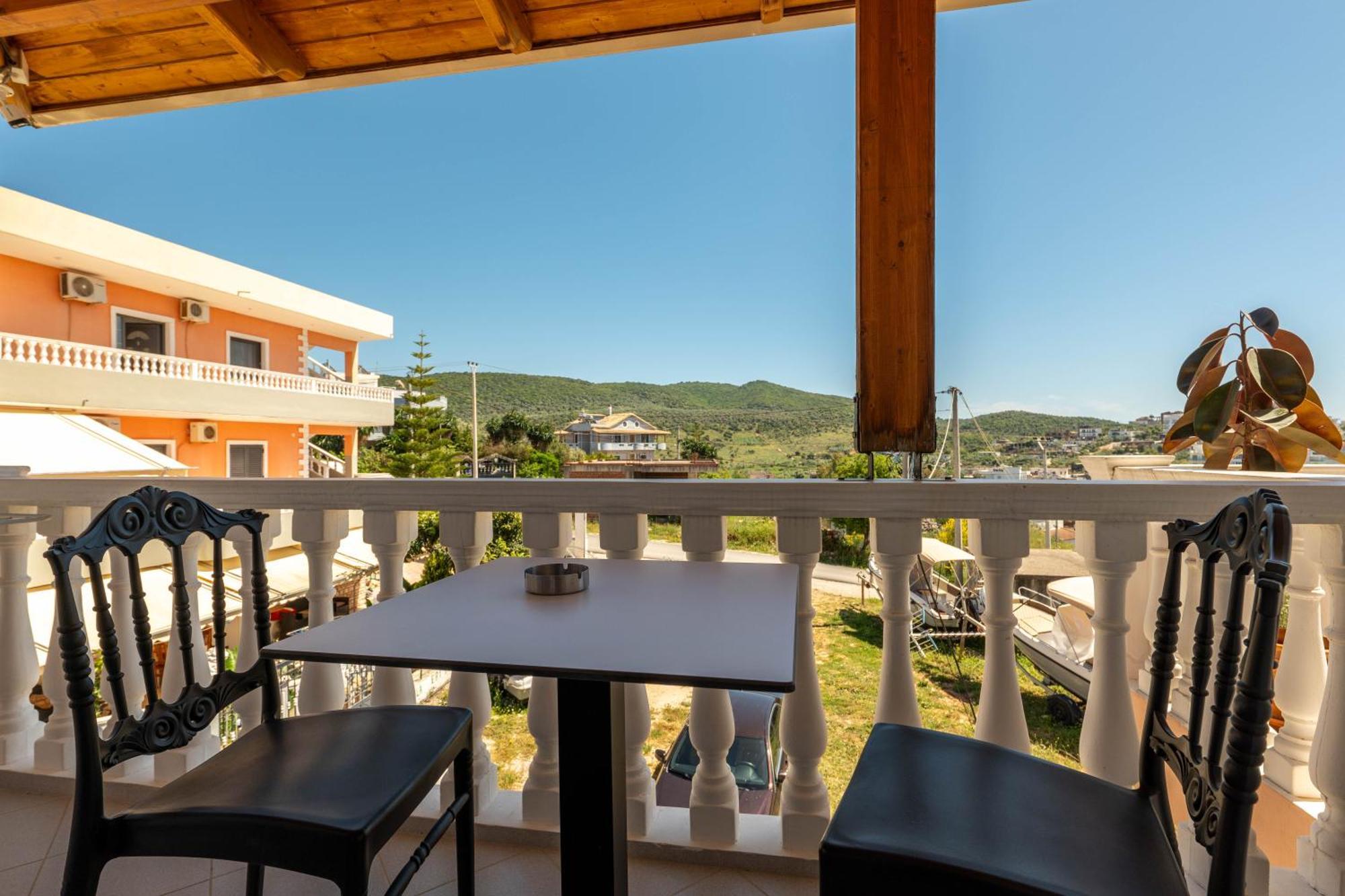 Villa Sunny Ksamil Eksteriør billede