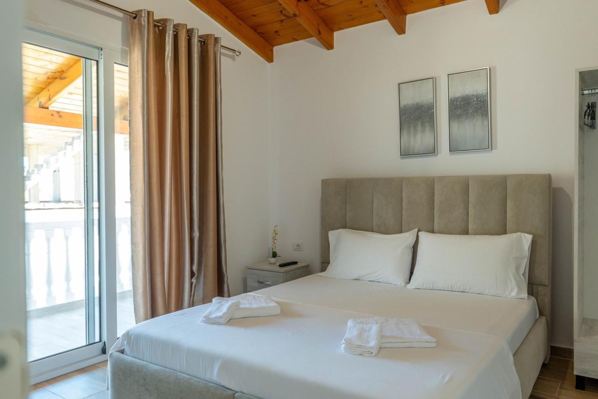 Villa Sunny Ksamil Eksteriør billede